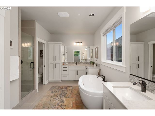 7540 Sw HONOR Loop, Wilsonville, OR 97070