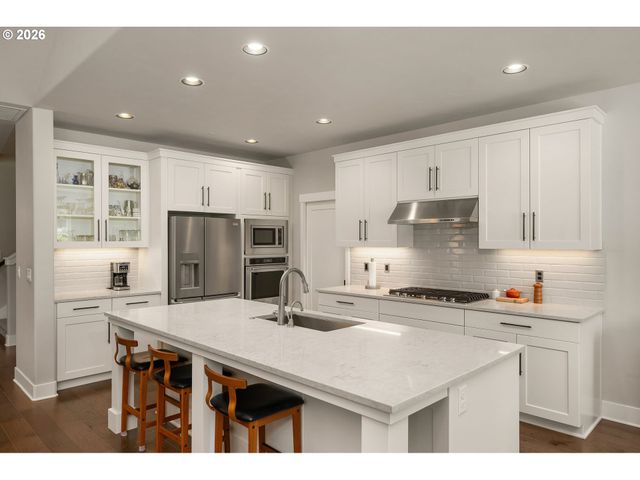 7540 Sw HONOR Loop, Wilsonville, OR 97070