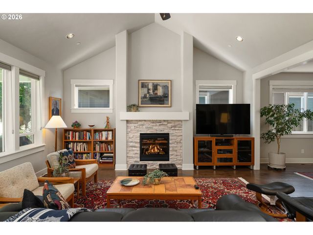 7540 Sw HONOR Loop, Wilsonville, OR 97070