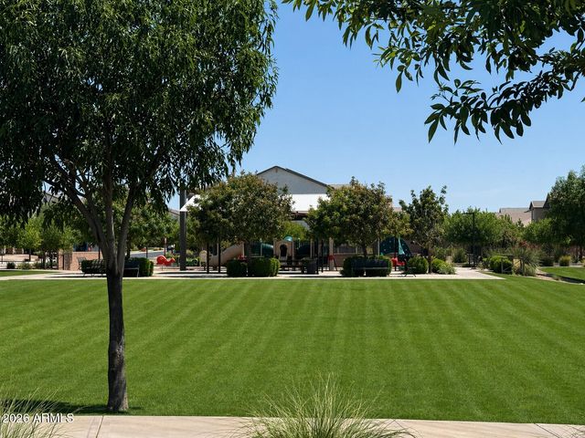 20993 E CARRIAGE Way, Queen Creek, AZ 85142