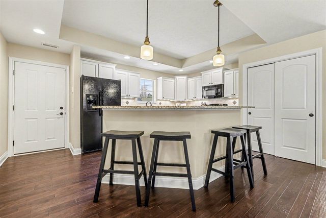 955 Bridge Walk Court, Ada, MI 49301