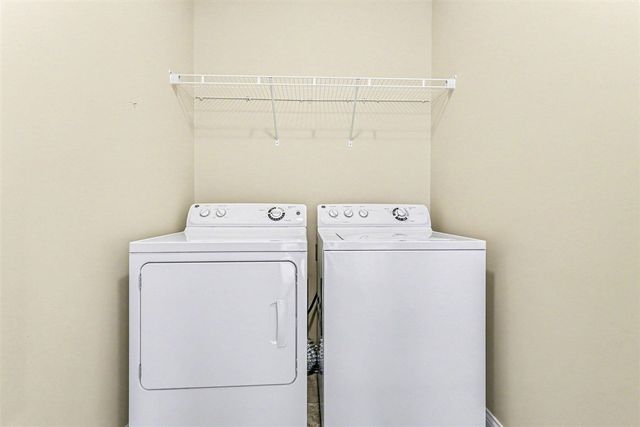 955 Bridge Walk Court, Ada, MI 49301