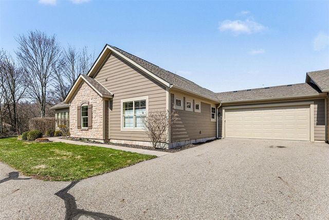 955 Bridge Walk Court, Ada, MI 49301