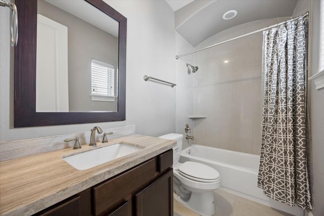 8805 Kolbe Bend Lane, Houston, TX 77080