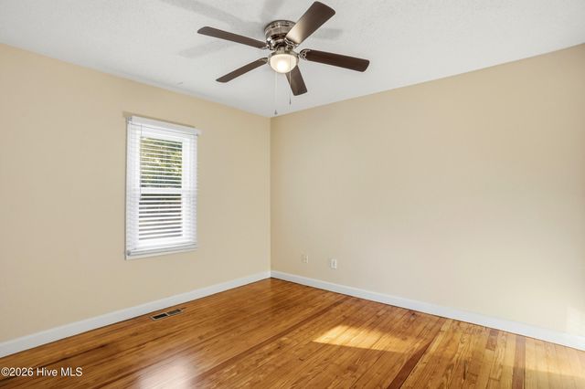 3908 Carolina Beach Road, Wilmington, NC 28412
