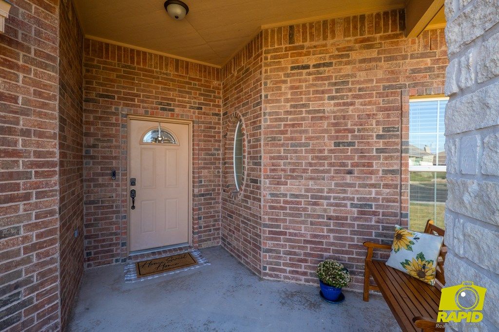 Image 3 of property listing at 3926 Margaret Lane, San Angelo, TX 76904