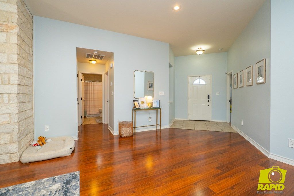 Image 7 of property listing at 3926 Margaret Lane, San Angelo, TX 76904