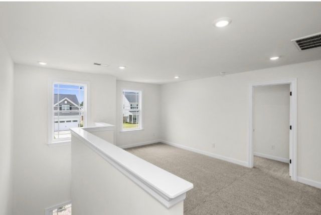 5021 Salient Dr, Spring Hill, TN 37174