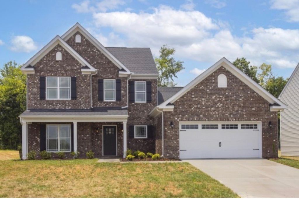 5021 Salient Dr, Spring Hill, TN 37174