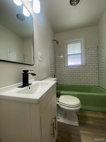 1305 Washington Street, Florissant, MO 63033