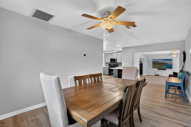 641 NW 43rd Avenue, Coconut Creek, FL 33066