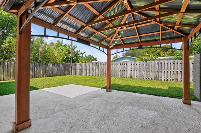 641 NW 43rd Avenue, Coconut Creek, FL 33066