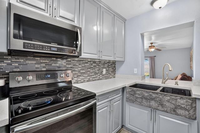 641 NW 43rd Avenue, Coconut Creek, FL 33066