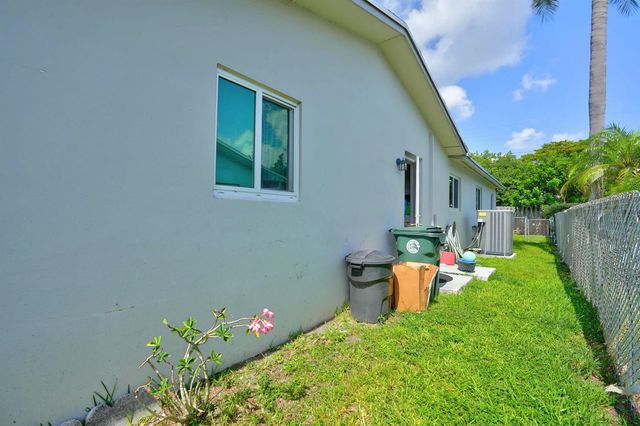 641 NW 43rd Avenue, Coconut Creek, FL 33066