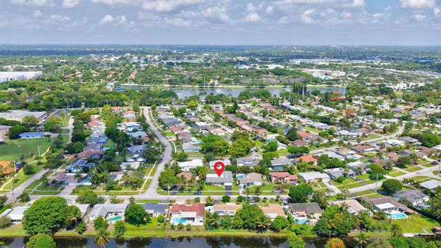 641 NW 43rd Avenue, Coconut Creek, FL 33066