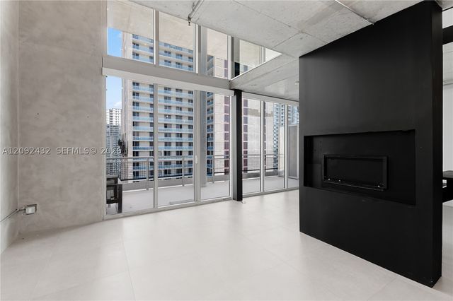 690 SW 1st Ct PHII12, Miami, FL 33130