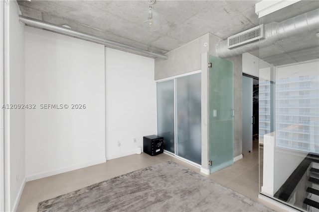690 SW 1st Ct PHII12, Miami, FL 33130