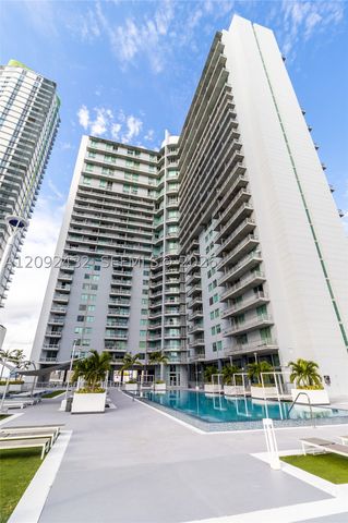 690 SW 1st Ct PHII12, Miami, FL 33130