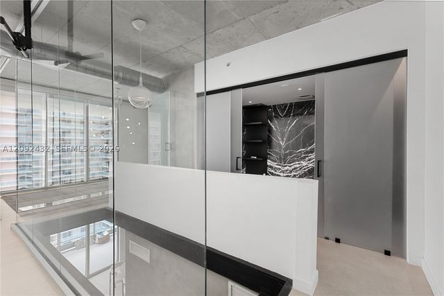 690 SW 1st Ct PHII12, Miami, FL 33130