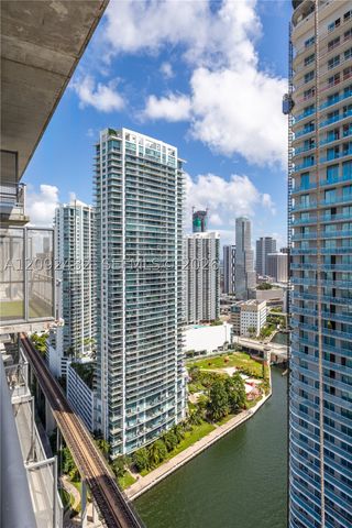690 SW 1st Ct PHII12, Miami, FL 33130