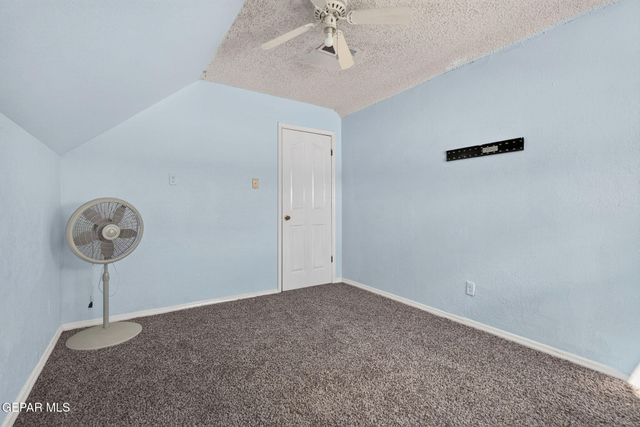 8523 MOUNT RANIER Drive, El Paso, TX 79904