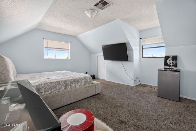 8523 MOUNT RANIER Drive, El Paso, TX 79904
