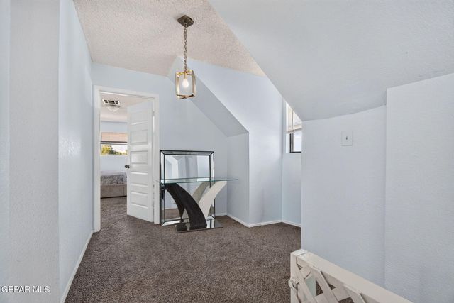 8523 MOUNT RANIER Drive, El Paso, TX 79904