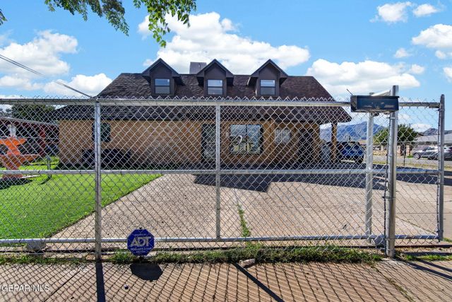 8523 MOUNT RANIER Drive, El Paso, TX 79904