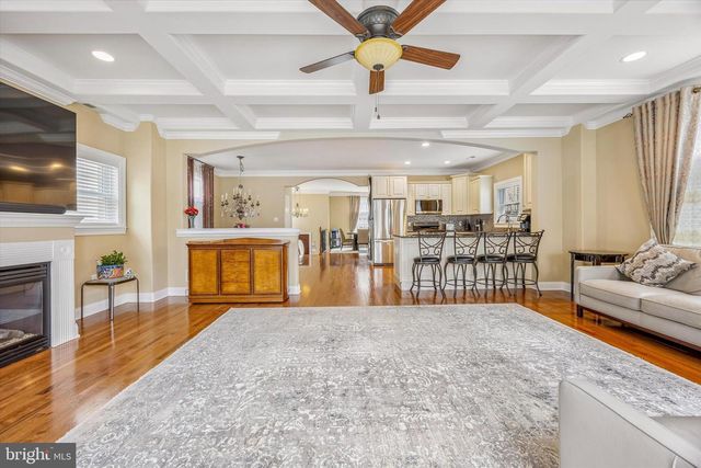 462 ORIOLE ST, Philadelphia, PA 19128