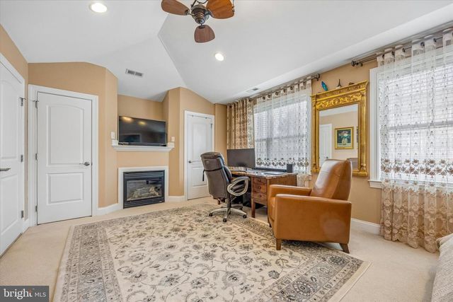 462 ORIOLE ST, Philadelphia, PA 19128