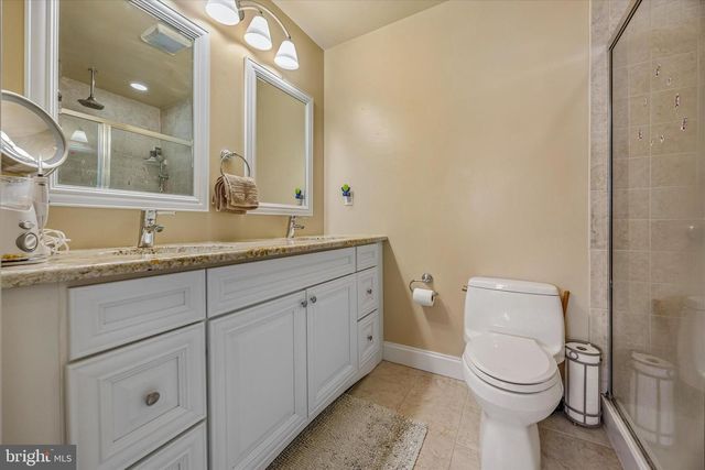 462 ORIOLE ST, Philadelphia, PA 19128