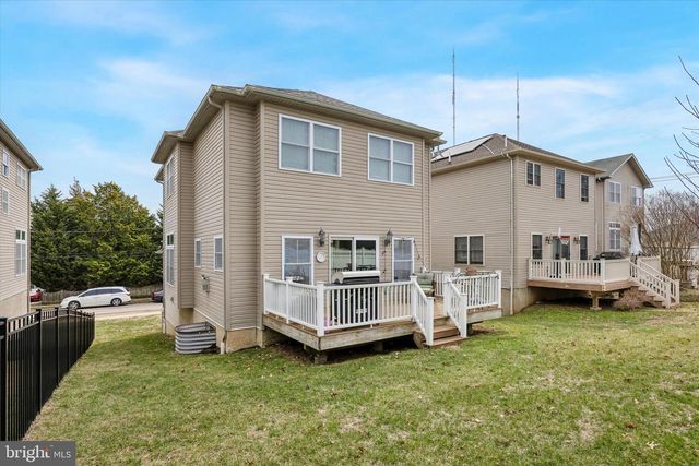 462 ORIOLE ST, Philadelphia, PA 19128