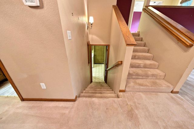 2121 American River Trl, Cool, CA 95614