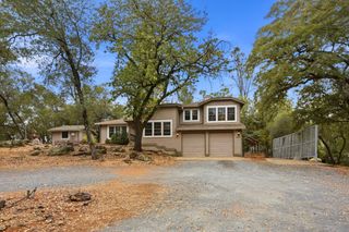 2121 American River Trl, Cool, CA 95614