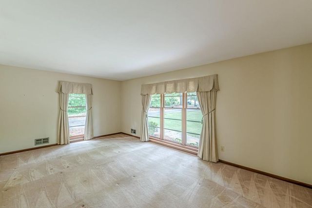 5817 Little Mountain Drive, Ellenwood, GA 30294
