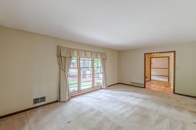 5817 Little Mountain Drive, Ellenwood, GA 30294