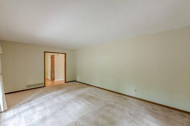 5817 Little Mountain Drive, Ellenwood, GA 30294