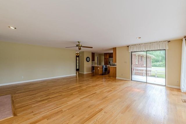 5817 Little Mountain Drive, Ellenwood, GA 30294
