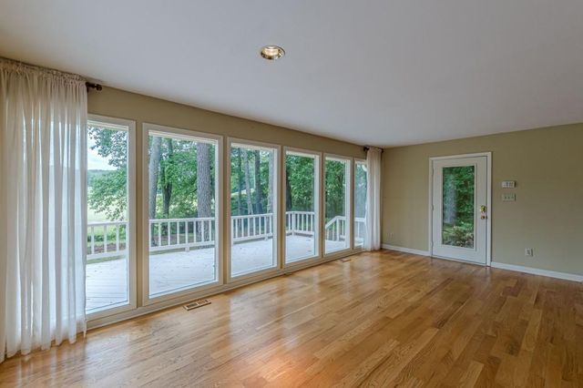 5817 Little Mountain Drive, Ellenwood, GA 30294