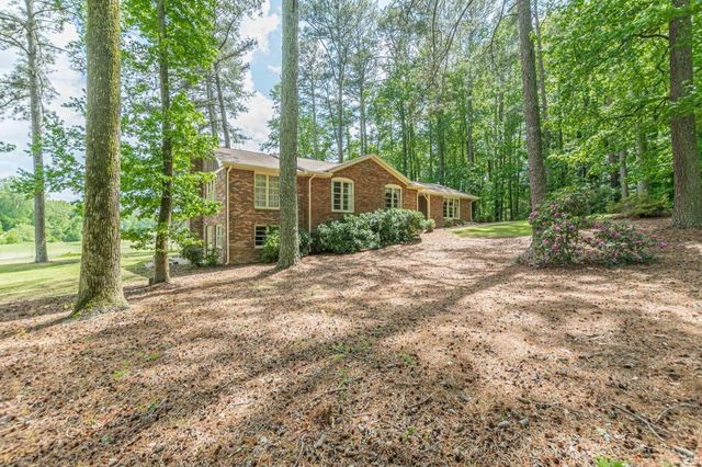 5817 Little Mountain Drive, Ellenwood, GA 30294