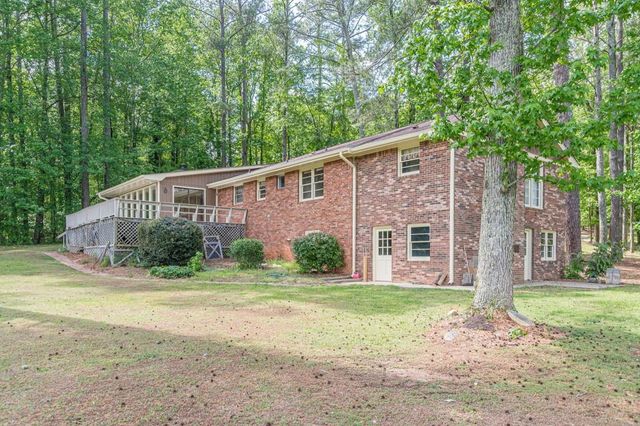 5817 Little Mountain Drive, Ellenwood, GA 30294