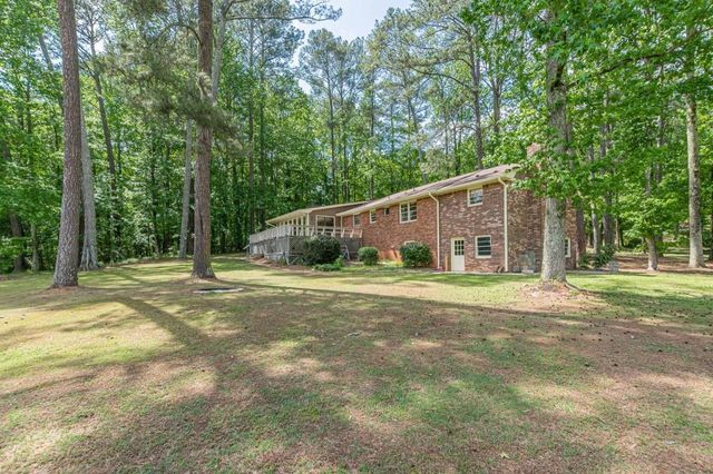 5817 Little Mountain Drive, Ellenwood, GA 30294
