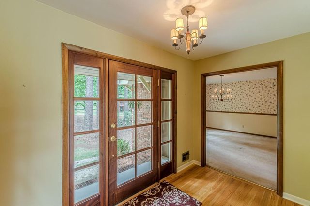 5817 Little Mountain Drive, Ellenwood, GA 30294
