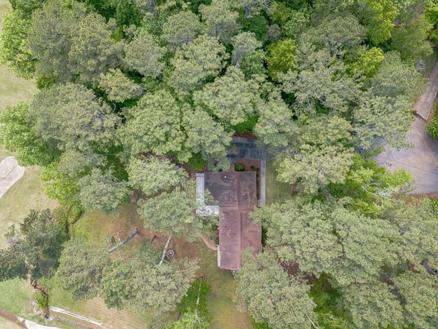 5817 Little Mountain Drive, Ellenwood, GA 30294
