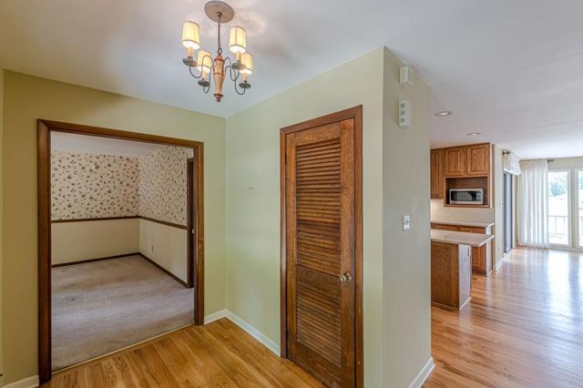 5817 Little Mountain Drive, Ellenwood, GA 30294