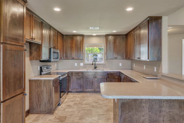 309 Highland Avenue, Red Oak, TX 75154