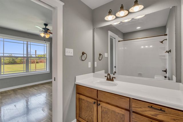 309 Highland Avenue, Red Oak, TX 75154