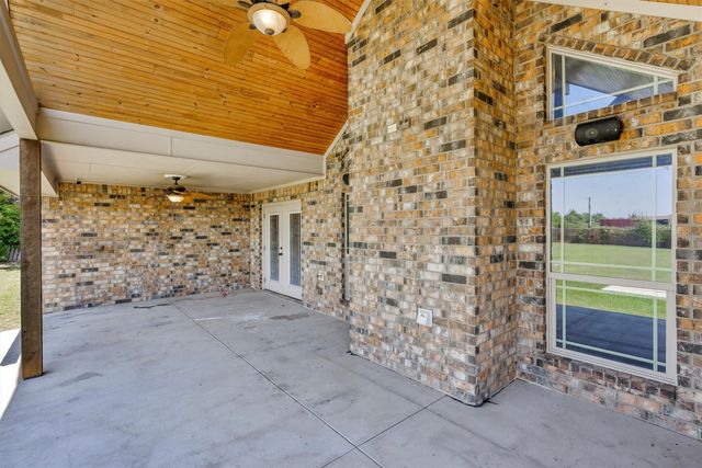 309 Highland Avenue, Red Oak, TX 75154