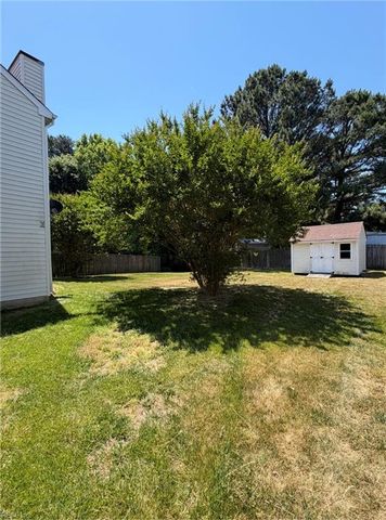 166 Ashford DR, Suffolk, VA 23434