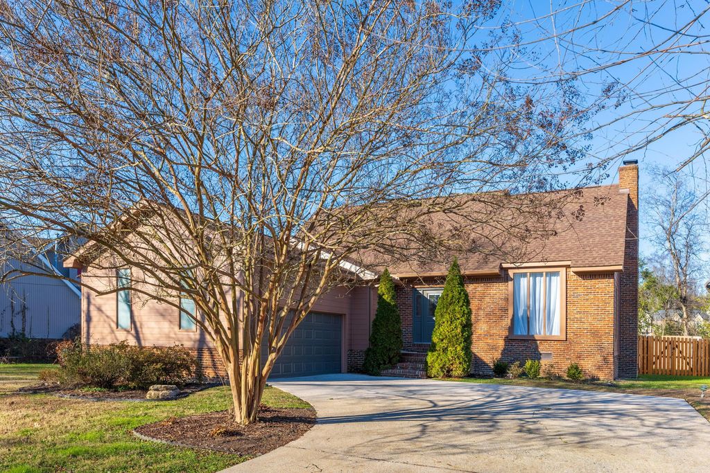 1413 Stratman Circle, Chattanooga, TN 37421